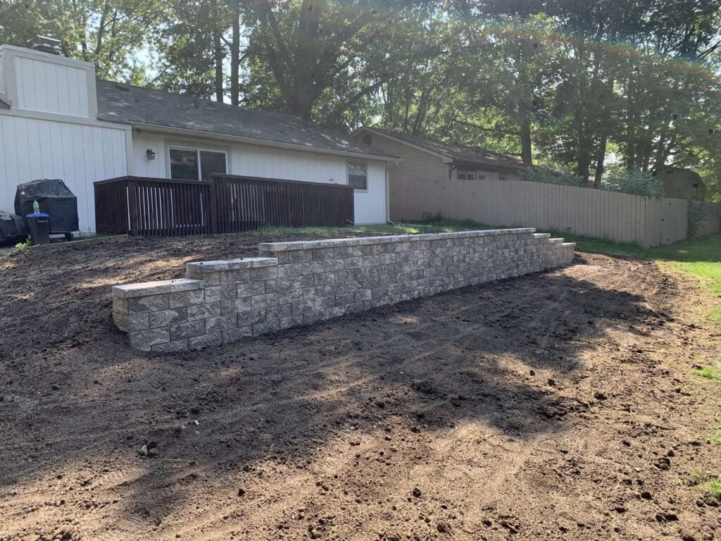 Retaining wall